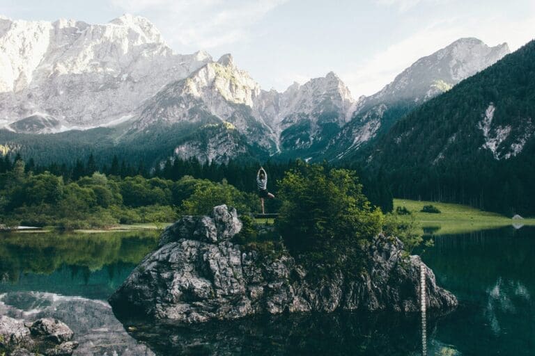 mikita-karasiou-mMzVTy2V1Do-unsplash - Suzanne Kane how to stop worrying
