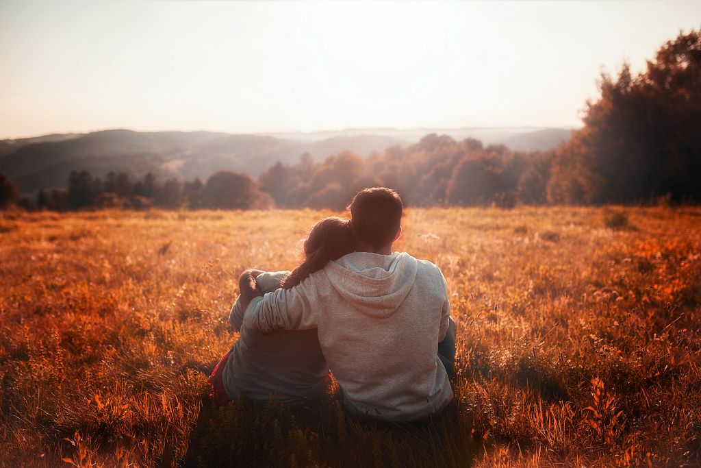 alvaro-naranjo-mlbueRGIYTg-unsplash - Suzanne Kane power of secrets