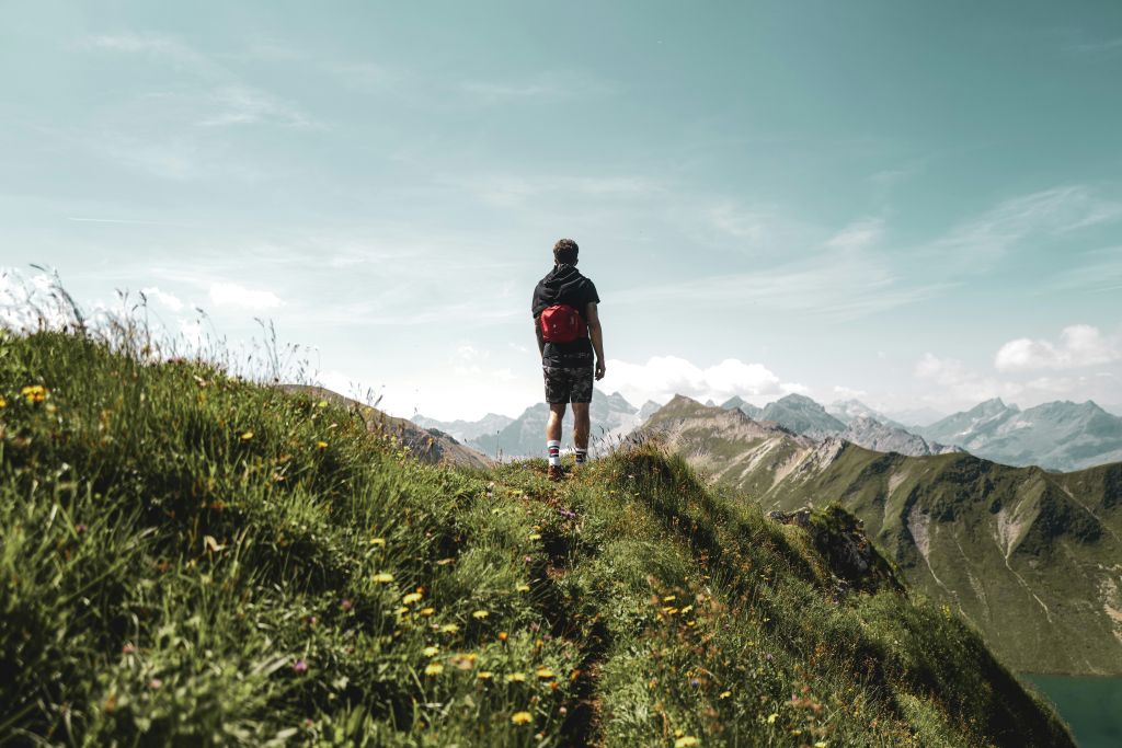 jonas-allert-ujSoiWafd6A-unsplash - Suzanne Kane power of silence