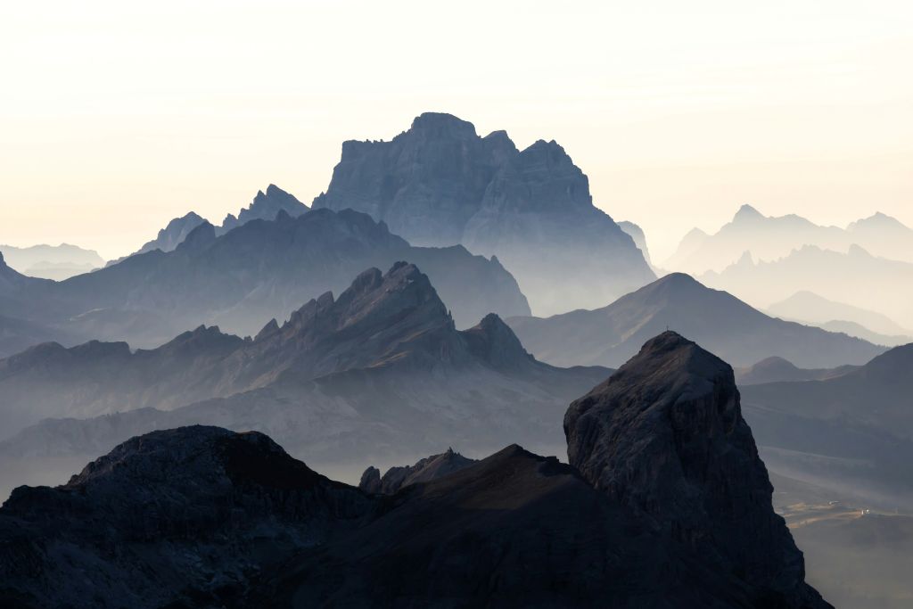 tobias-rademacher-NuBvAE6VfSM-unsplash - Suzanne Kane fully live your life
