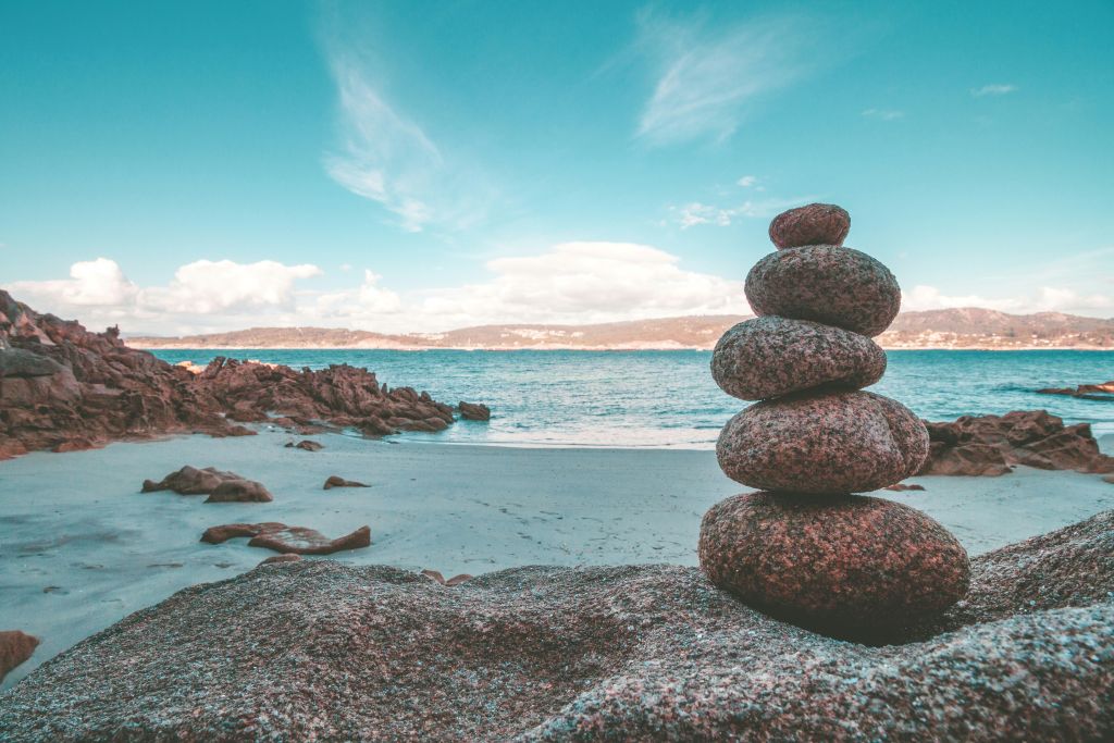 alejandro-pinero-amerio-KBn4-lyqRgQ-unsplash - Suzanne Kane allow yourself happiness