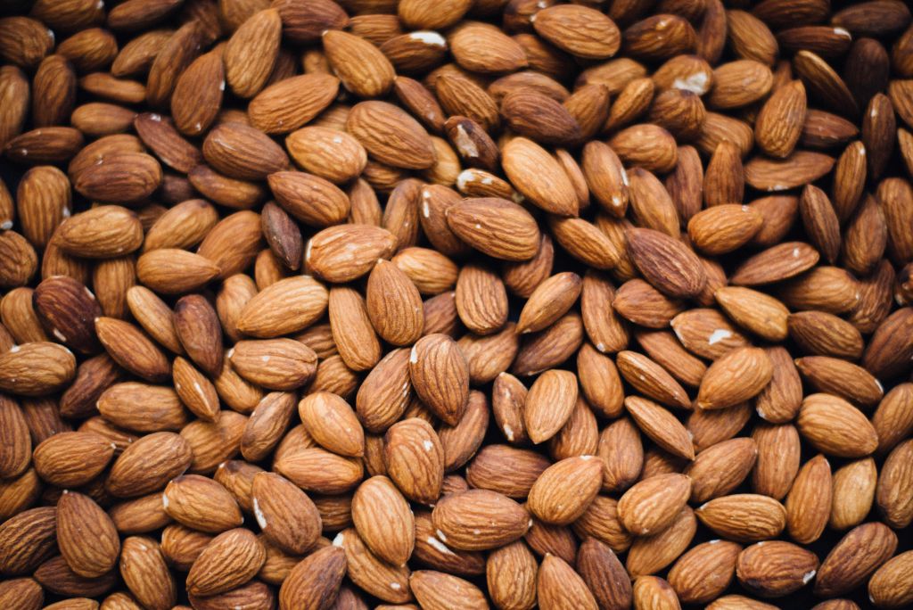 chuttersnap-PYBmNk304G4-unsplash - Suzanne Kane best healthy nuts