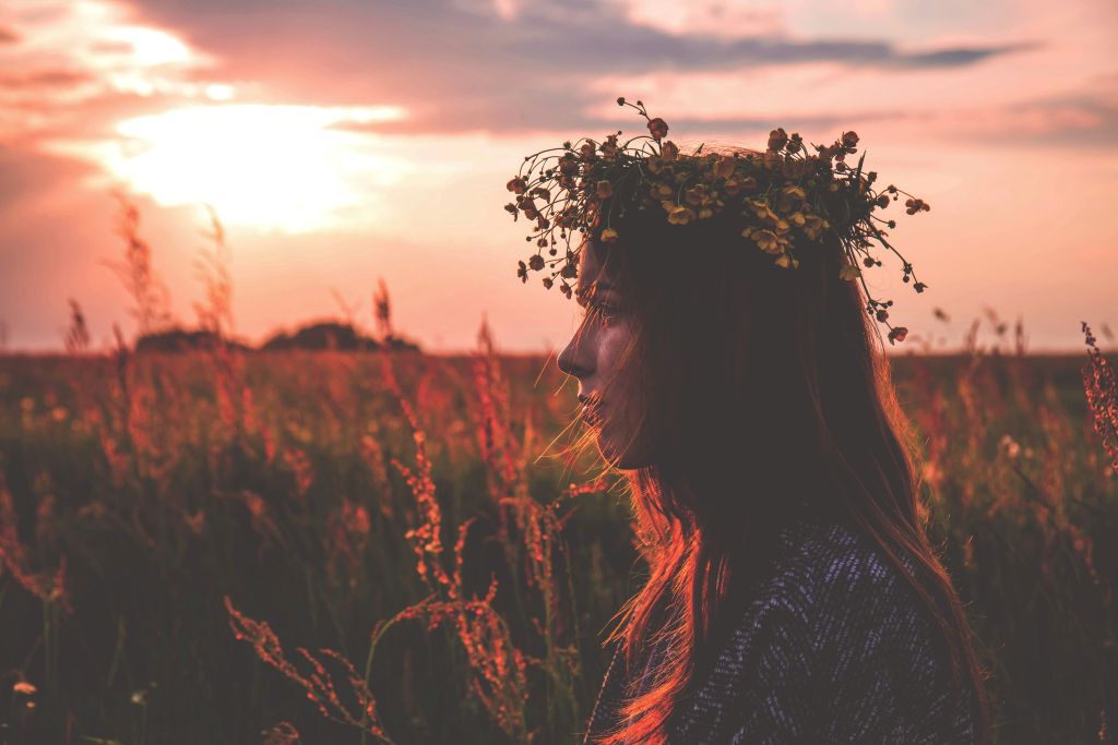 freestocks-7vpzXF-wHko-unsplash - Suzanne Kane embrace spirituality