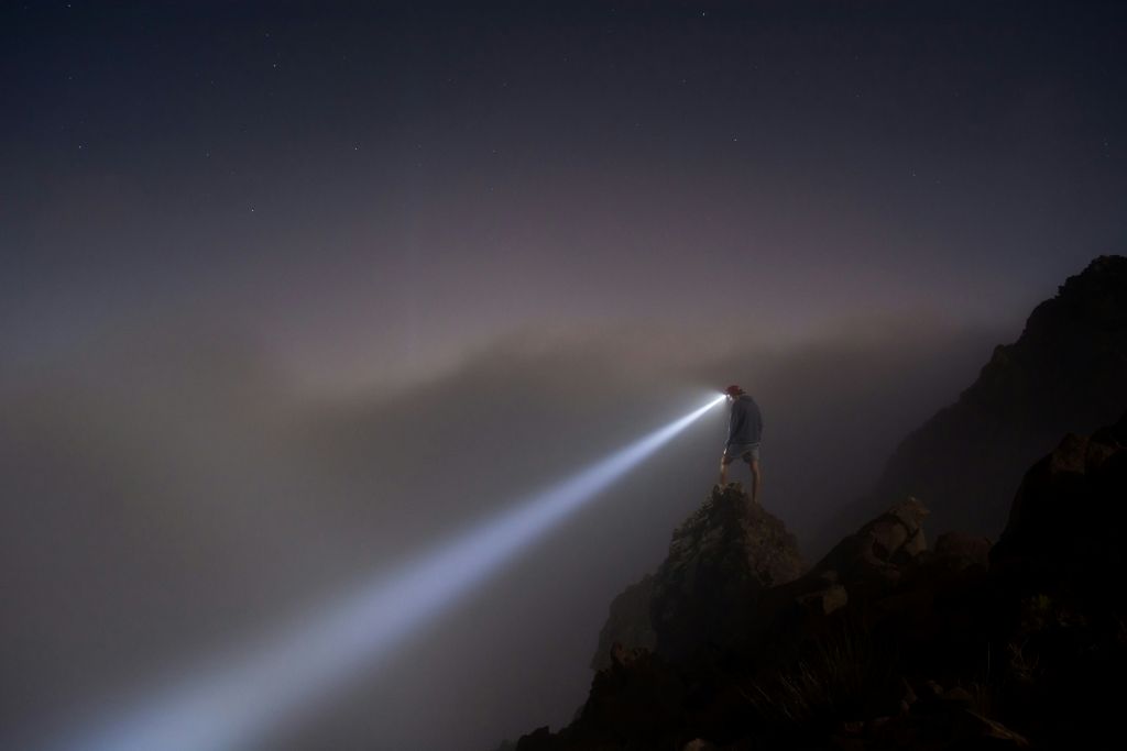 isaac-davis-rzCi3mD-6ho-unsplash - Suzanne Kane make better life choices