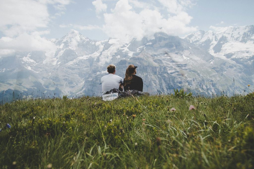 peter-conlan-OVKXg07zR5U-unsplash - Suzanne Kane secrets of truth