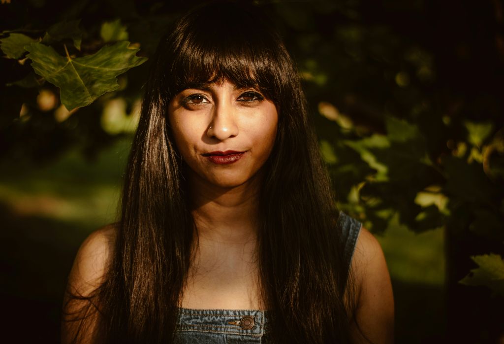 sai-maddali-cOUtDKBKD2g-unsplash - Suzanne Kane secrets of truth