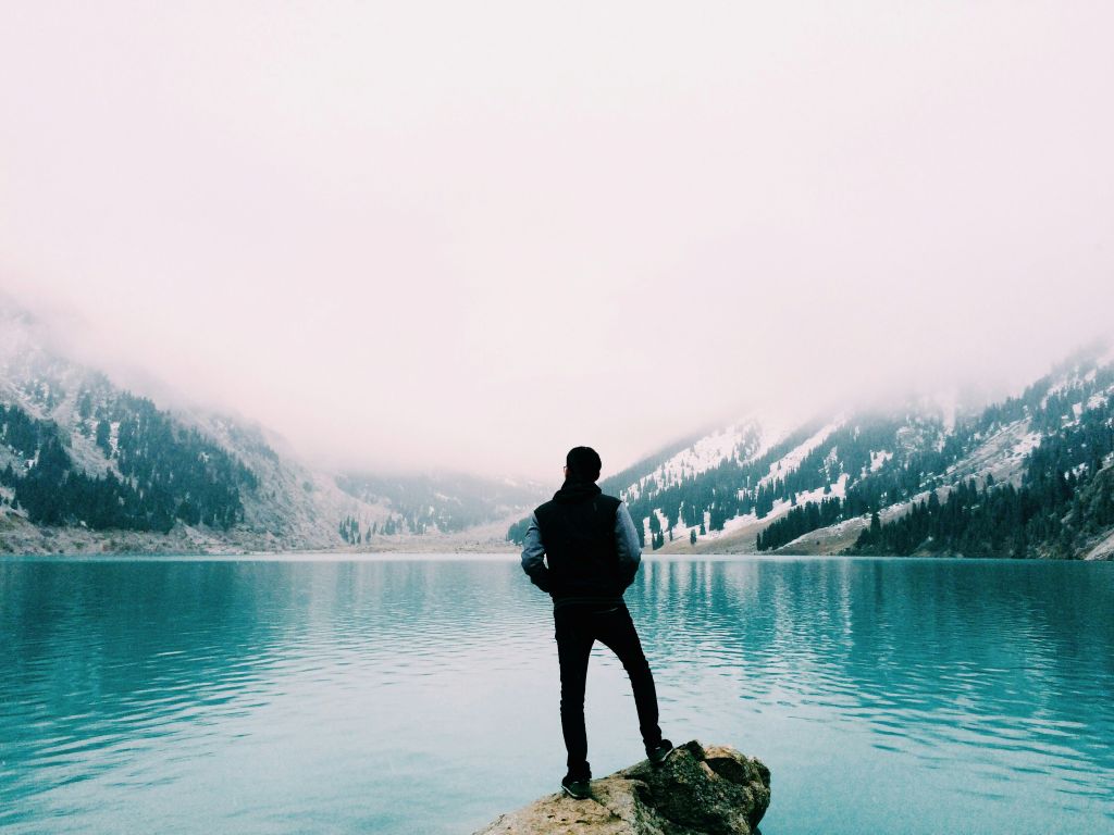 erik-sandybaev-5f_bbfKx0gw-unsplash - Suzanne Kane make your mind strong