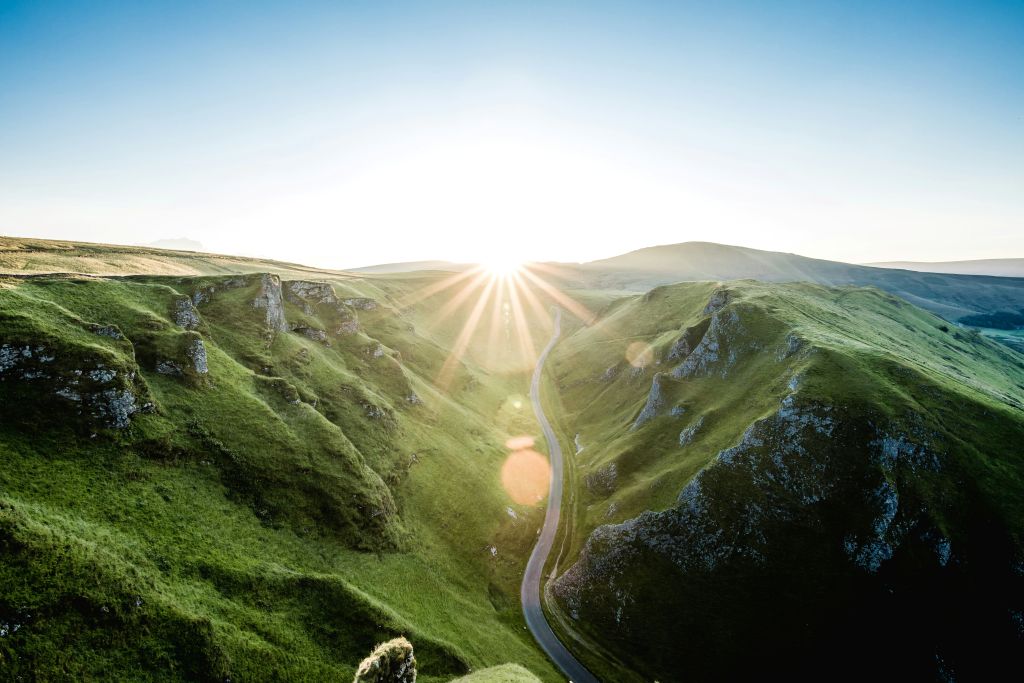 grant-ritchie-x1w_Q78xNEY-unsplash - Suzanne Kane hope and promise