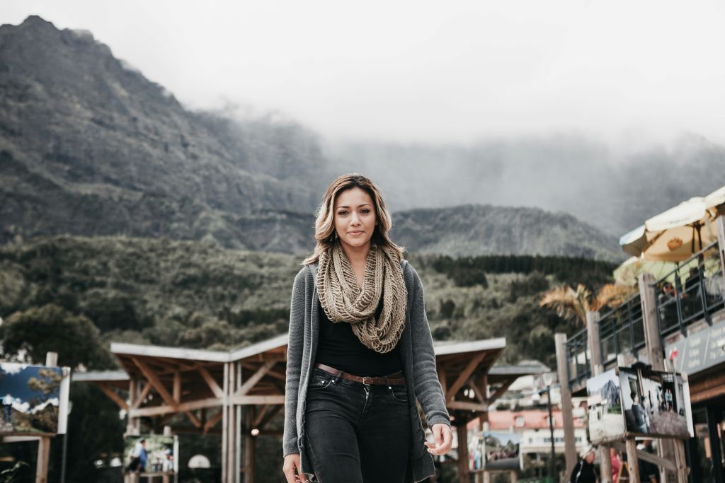 candice-picard-t0r8gxq4irQ-unsplash - Suzanne Kane things a new way