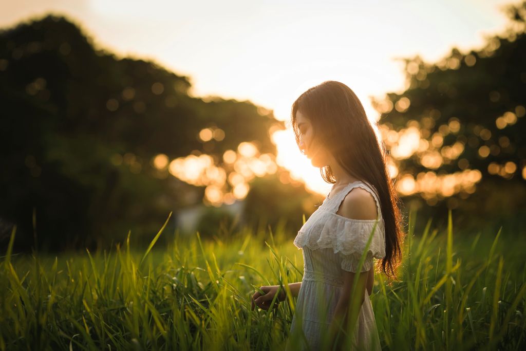 hisu-lee-zUIPCm2Pycc-unsplash - Suzanne Kane be who you are