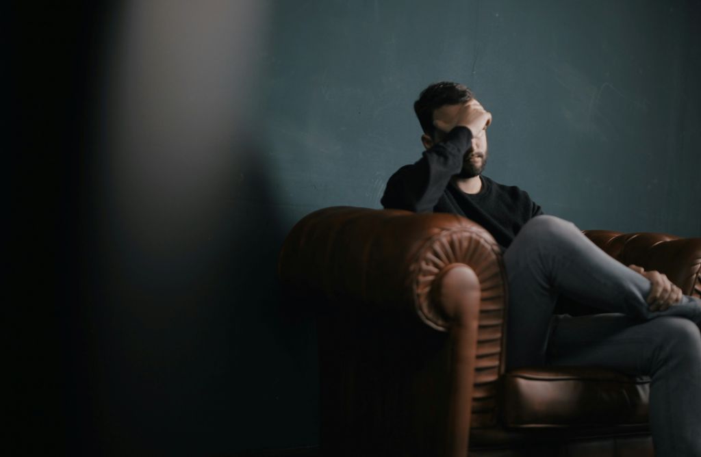 nik-shuliahin-BuNWp1bL0nc-unsplash - Suzanne Kane cope with work stress