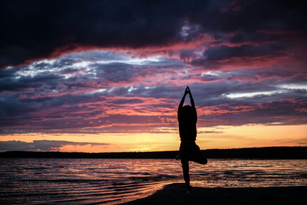 andrius-budrikas-pMs3R4_trUo-unsplash - Suzanne Kane how to let go