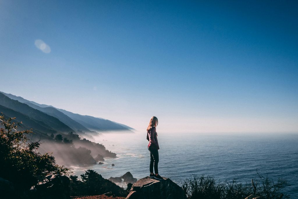 nick-ortego-YzbMc2kJpnI-unsplash - Suzanne Kane reduce stress quickly